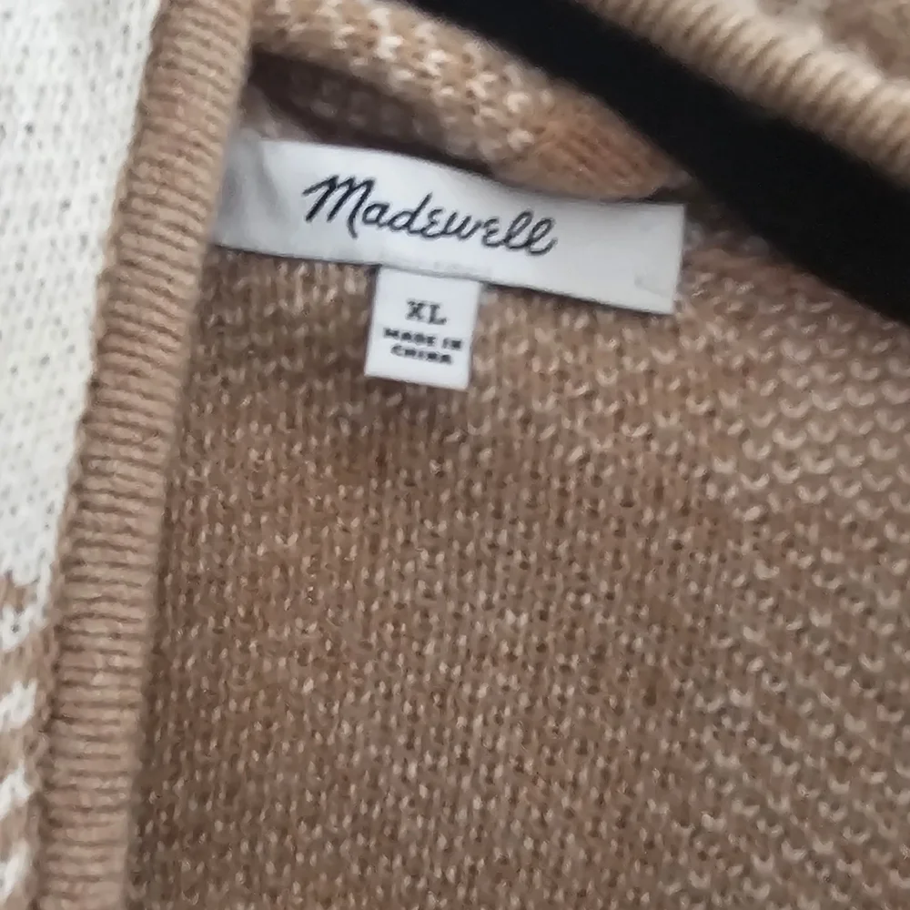 XL madewell buffalo plaid sweater - Picture 4 of 5